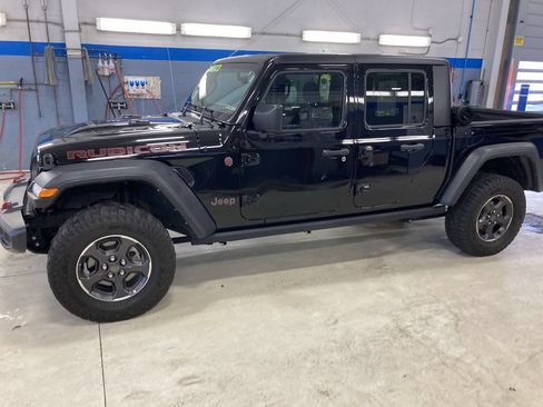 Used 2023 Jeep Gladiator Rubicon AWD/4WD image 4