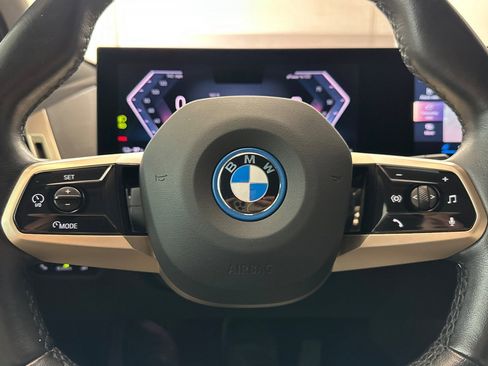 Certified 2022 BMW iX xDrive50 w/ Premium Package image 16