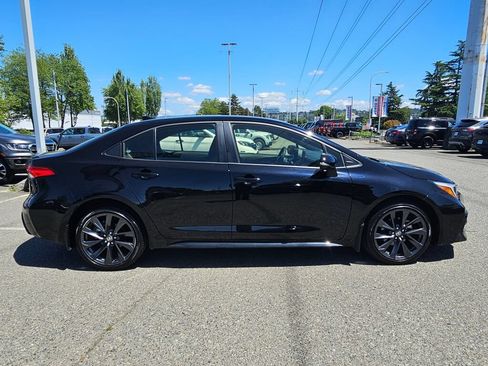 Used 2024 Toyota Corolla SE w/ SE Premium Package FWD image 7