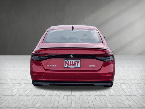 Used 2024 Honda Accord Sport image 7