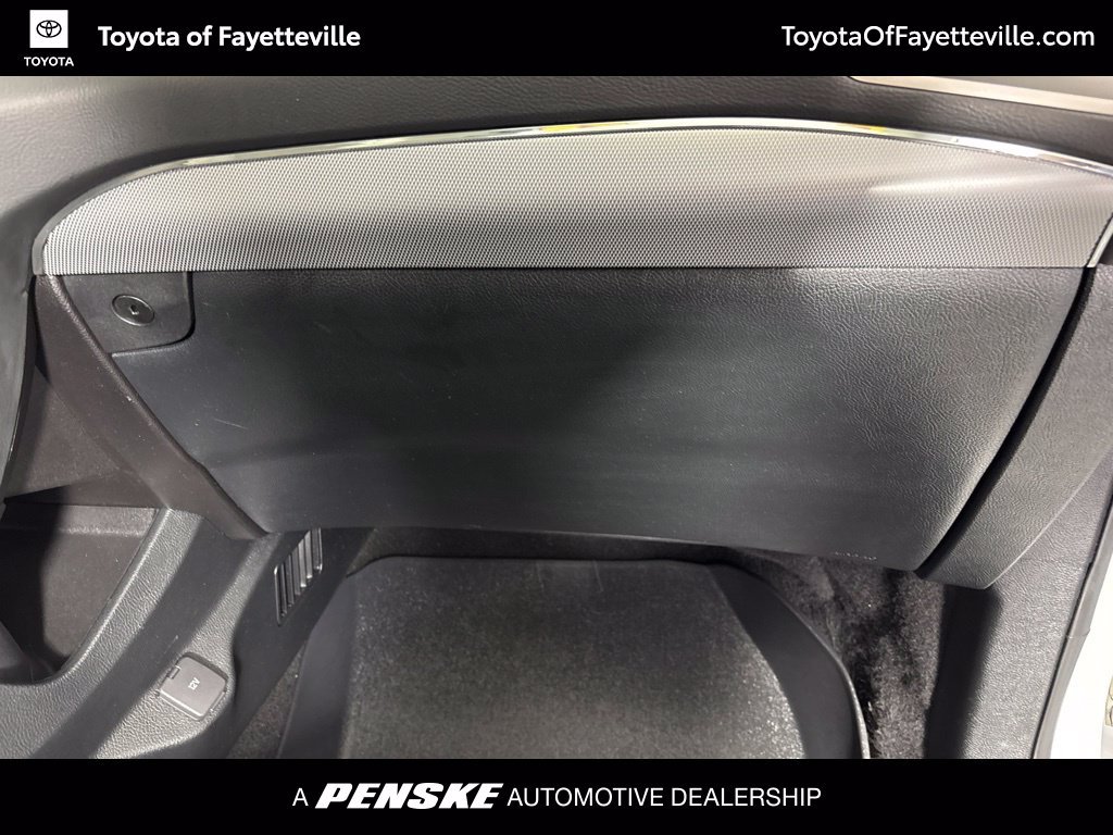 Used 2022 Ford Edge SEL AWD/4WD image 16