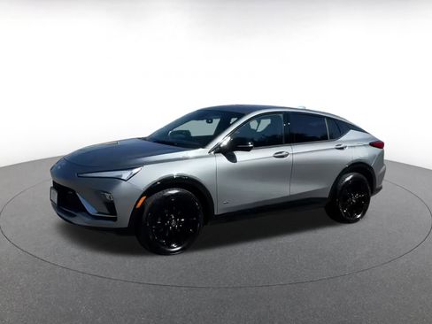 Used 2025 Buick Envista Sport Touring image 8