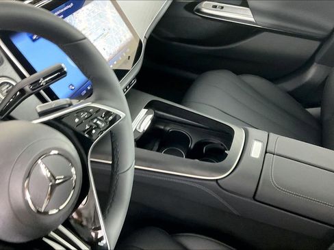 New 2026 Mercedes-Benz E 450 4MATIC Sedan image 8