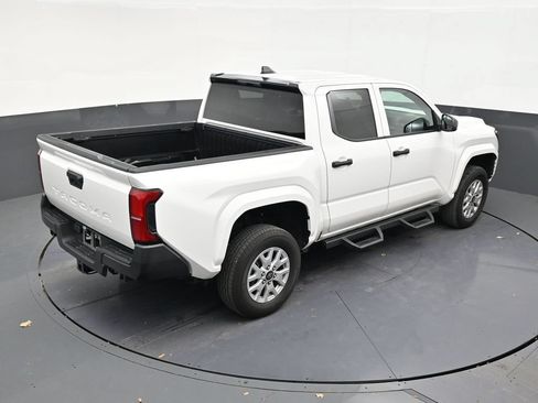 Used 2024 Toyota Tacoma SR RWD image 16