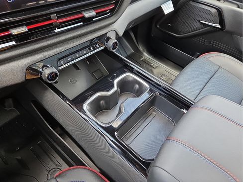 New 2025 Chevrolet Silverado EV RST image 25