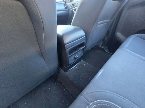 Used 2020 Ford Ranger XL w/ Equipment Group 101A Mid image 15