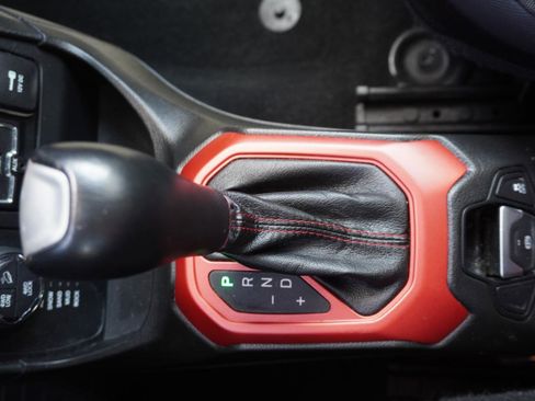 Used 2017 Jeep Renegade Trailhawk image 34