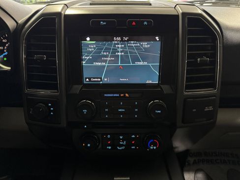 Used 2017 Ford F150 XLT w/ Equipment Group 302A Luxury AWD/4WD image 21