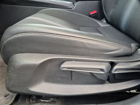 Used 2025 Honda Civic Sport image 14