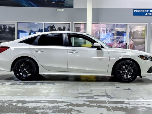 Used 2024 Honda Civic Si image 7