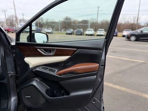 Used 2019 Subaru Ascent Touring image 22