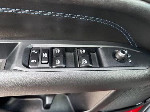 Used 2025 Jeep Compass Latitude w/ Altitude Special Edition AWD/4WD image 22