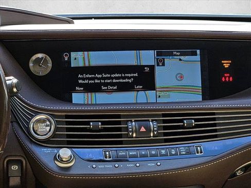 Used 2019 Lexus LS 500 w/ Interior Upgrade Package RWD image 21