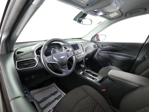 Used 2019 Chevrolet Equinox LT FWD image 10