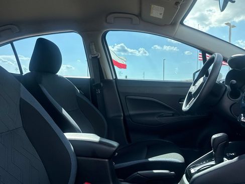 Certified 2025 Nissan Versa SV w/ Trunk Package FWD image 29