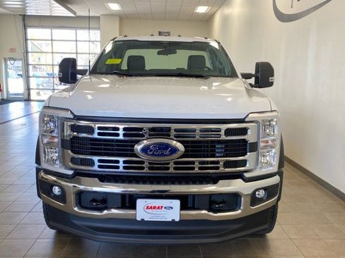 New 2026 Ford F550 XL REG CAB 169 WB w/ XL Chrome Package image 3