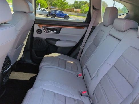 Used 2018 Honda CR-V Touring image 14