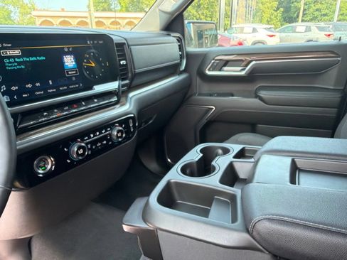Certified 2024 Chevrolet Silverado 1500 LT AWD/4WD image 26