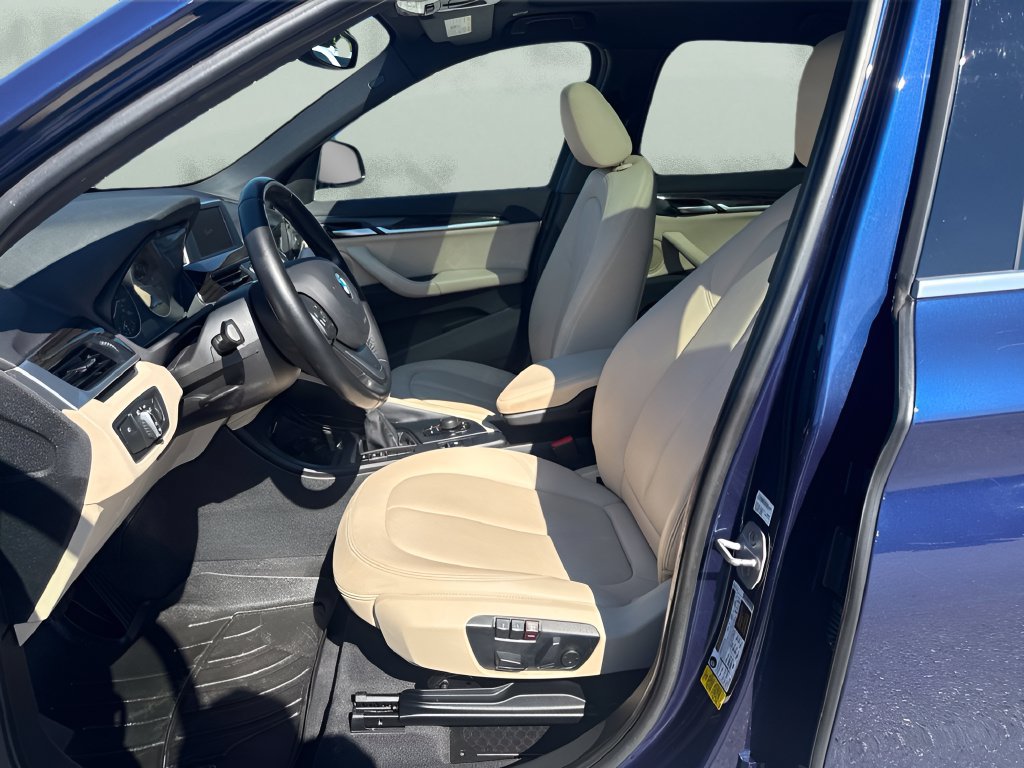 Used 2018 BMW X1 sDrive28i FWD image 9