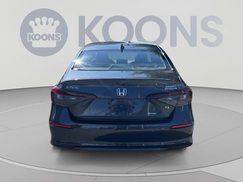 Used 2025 Honda Civic Sport Touring image 5