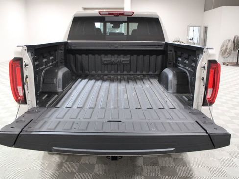 New 2026 GMC Sierra 1500 AT4X image 13