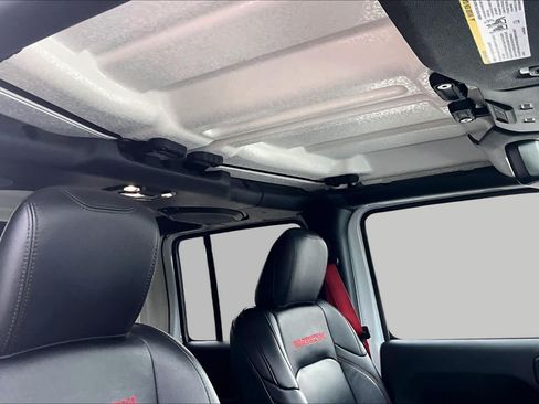 Used 2020 Jeep Wrangler Unlimited Rubicon w/ Quick Order Package 28Y Recon AWD/4WD image 14
