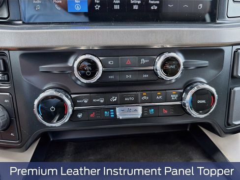 New 2026 Ford F250 Platinum w/ Platinum Plus Package AWD/4WD image 29