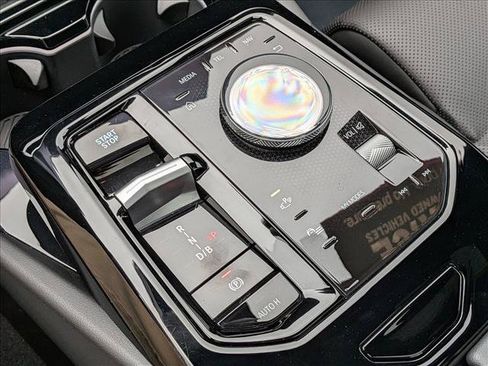 Certified 2025 BMW i5 M60 AWD/4WD image 12