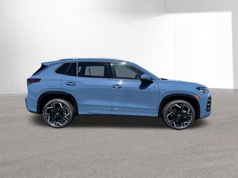 New 2026 Volkswagen Tiguan SEL R-Line AWD/4WD image 9