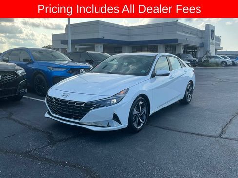 Used 2023 Hyundai Elantra Limited FWD image 1