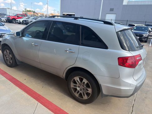 Used 2009 Acura MDX w/ Technology Package AWD/4WD image 2
