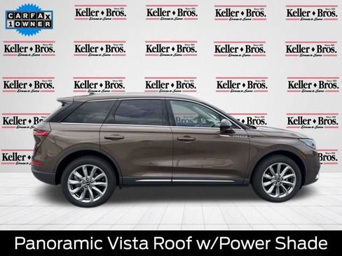 Used 2022 Lincoln Corsair AWD w/ Premium Package image 8