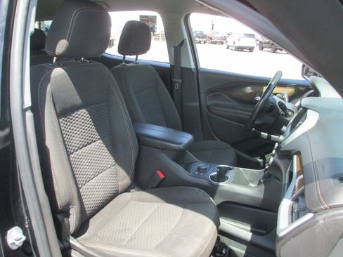 Used 2020 GMC Terrain SLE w/ Driver Convenience Package FWD image 20