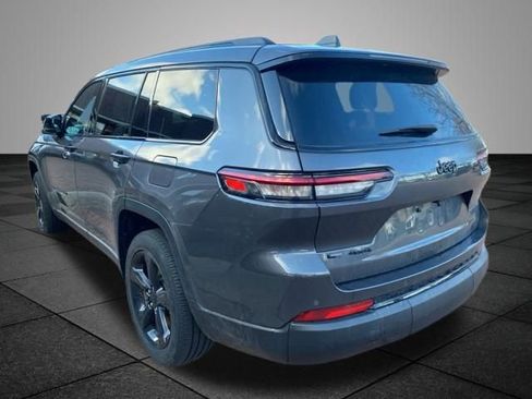 Used 2023 Jeep Grand Cherokee L Laredo image 12