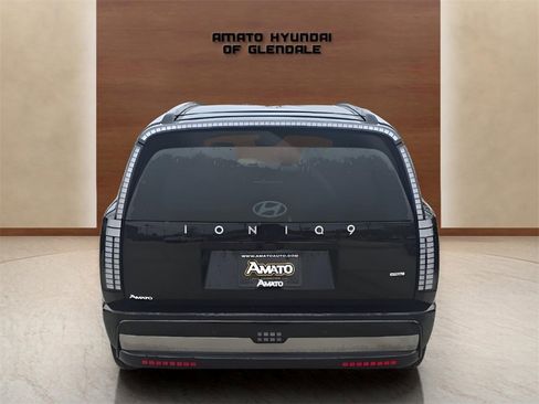 New 2026 Hyundai Ioniq 9 Calligraphy image 5