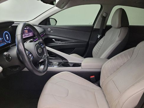 Used 2021 Hyundai Elantra Limited w/ Cargo Package FWD image 17