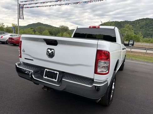 Used 2023 RAM 2500 Big Horn w/ Level 1 Equipment Group AWD/4WD image 5