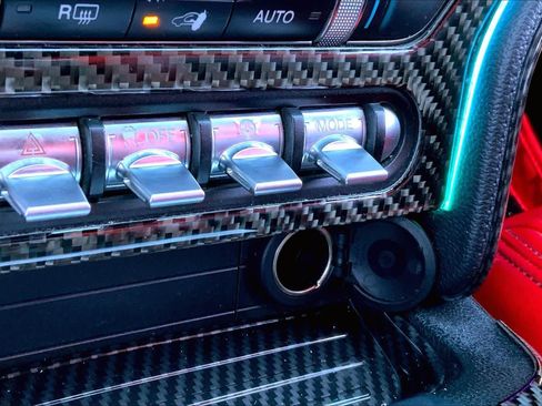 Certified 2018 Ford Mustang Convertible w/ Equipment Group 101A image 28