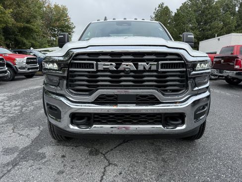 New 2026 RAM 5500 Tradesman w/ Chrome Appearance Group AWD/4WD image 2