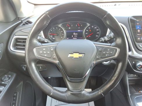 Used 2021 Chevrolet Equinox Premier FWD image 11