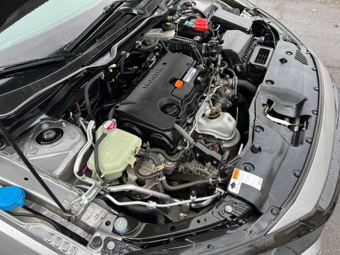 Used 2019 Honda Civic LX image 31