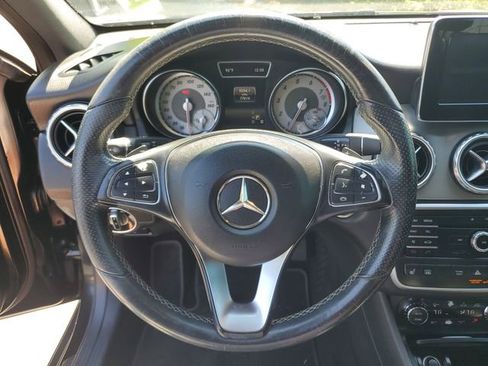 Used 2016 Mercedes-Benz GLA 250 4MATIC image 20