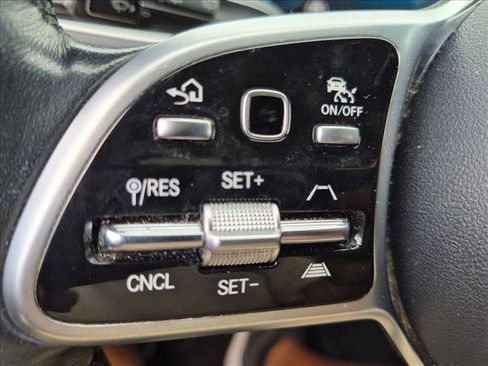Certified 2022 Mercedes-Benz GLE 350 4MATIC image 13