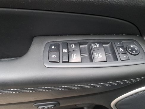 Used 2020 Jeep Grand Cherokee Summit image 27