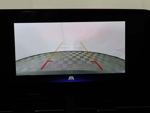 Used 2025 Chevrolet Trax ACTIV w/ Sunroof Package image 45