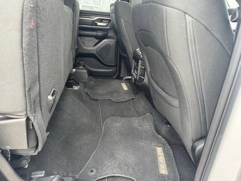 Used 2019 RAM 1500 Big Horn image 32