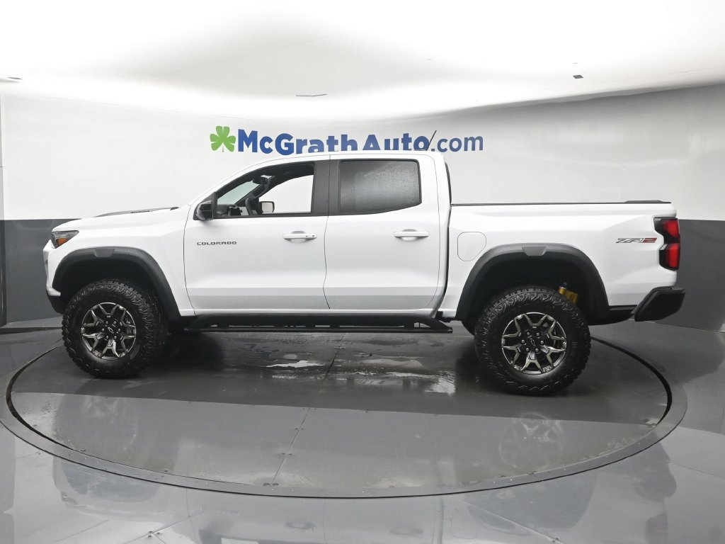 New 2026 Chevrolet Colorado ZR2 w/ Technology Package AWD/4WD image 26