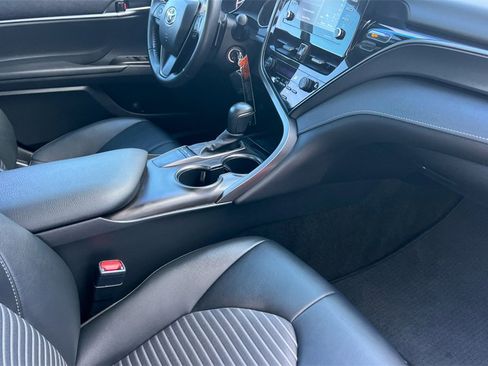 Certified 2024 Toyota Camry SE image 17