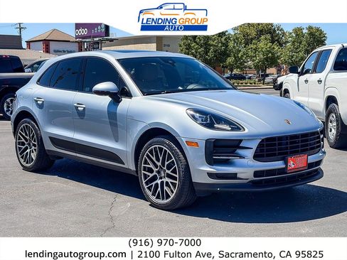 Used 2020 Porsche Macan AWD/4WD image 5