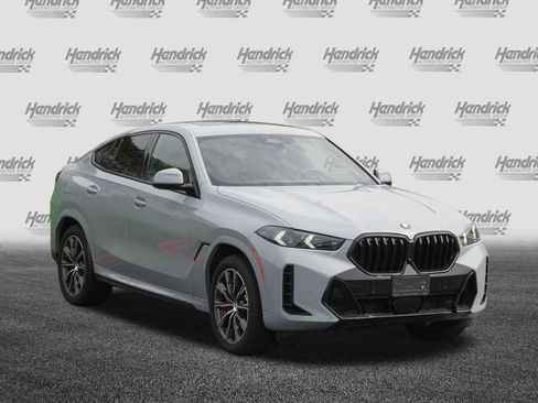 Certified 2026 BMW X6 xDrive40i w/ Climate Comfort Package AWD/4WD image 2